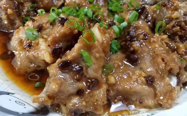 【会东网】豆豉蒸五花肉和酸菜炒猪肚条的做法插图1 【会东网】豆豉蒸五花肉和酸菜炒猪肚条的做法插图1