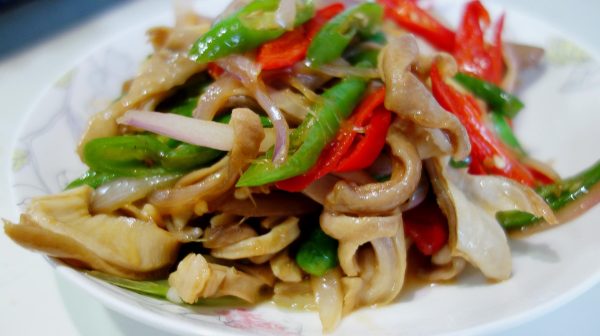 【会东网】豆豉蒸五花肉和酸菜炒猪肚条的做法插图6 【会东网】豆豉蒸五花肉和酸菜炒猪肚条的做法插图6