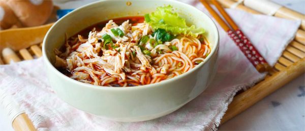 会东网美食专栏|辣炒白菜鸡丁和酸菜鸡丝豆角面,香而不腻插图6 会东网美食专栏|辣炒白菜鸡丁和酸菜鸡丝豆角面,香而不腻插图6