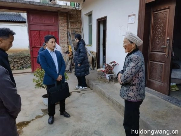 胡文华到会东野租乡和会东满银沟镇解当地农民就业培训-会东网