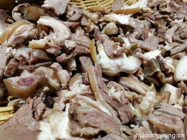 会东县举办冬季美食文化季,以黑山羊和黑松露为主角插图1 会东县举办冬季美食文化季,以黑山羊和黑松露为主角插图1