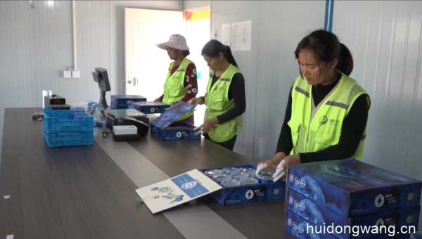 新街镇不断加大农业产业结构调整插图1