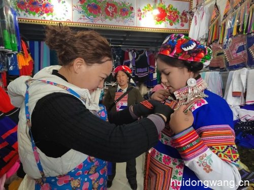 会东彝族高帽服饰艺术（会东县高帽文化）？插图1