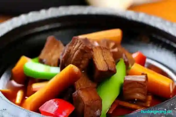 炖羊肉的办法(多种炖制方式介绍)?插图1 炖羊肉的办法(多种炖制方式介绍)?插图1