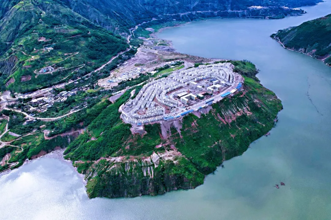 会东五一旅游指南:探秘蜀风滇韵,尽享自然与人文之美插图13 会东五一旅游指南:探秘蜀风滇韵,尽享自然与人文之美插图13