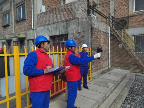 国网会东县供电公司助力企业复工复产，以“满格电”冲刺首季“开门红”插图1