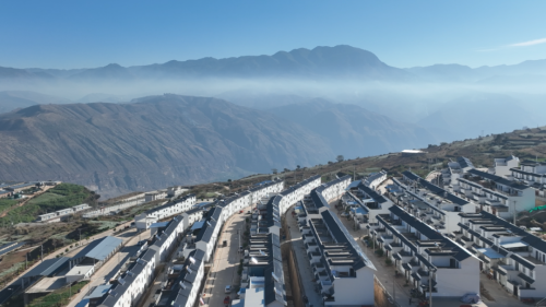 铁柳镇”美丽乡村”行动硕果累累,群众共筑宜居新家园插图1 铁柳镇”美丽乡村”行动硕果累累,群众共筑宜居新家园插图1