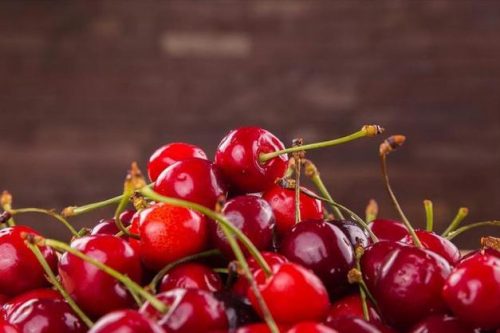 会东网:黄蜜与黄灯笼樱桃辨识?黄蜜和黄灯笼樱桃的区别?-会东网