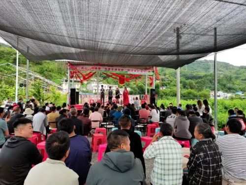 会东县大村村交友联谊火爆:乡村文化生活新风尚引领乡村振兴插图1 会东县大村村交友联谊火爆:乡村文化生活新风尚引领乡村振兴插图1