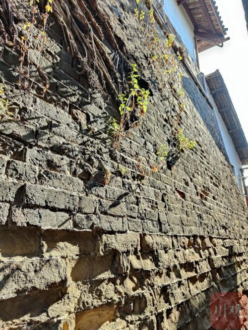 会理古城：古韵苏醒，文旅融合的新篇章插图1