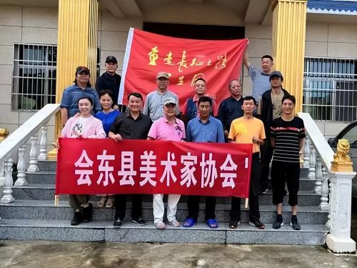 会东县政协诗书画院:重走长征之路写生团冕宁桥镇活动简报插图1 会东县政协诗书画院:重走长征之路写生团冕宁桥镇活动简报插图1