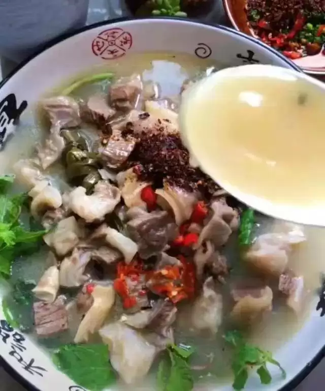 好吃到哭的云南美食，14种特色等你来尝插图34