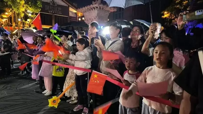 国庆西昌接待游客17221万人次，旅游市场火热！插图6