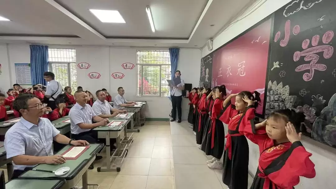 西昌新学期开学，师生奔赴“热辣滚烫”新学年！插图5