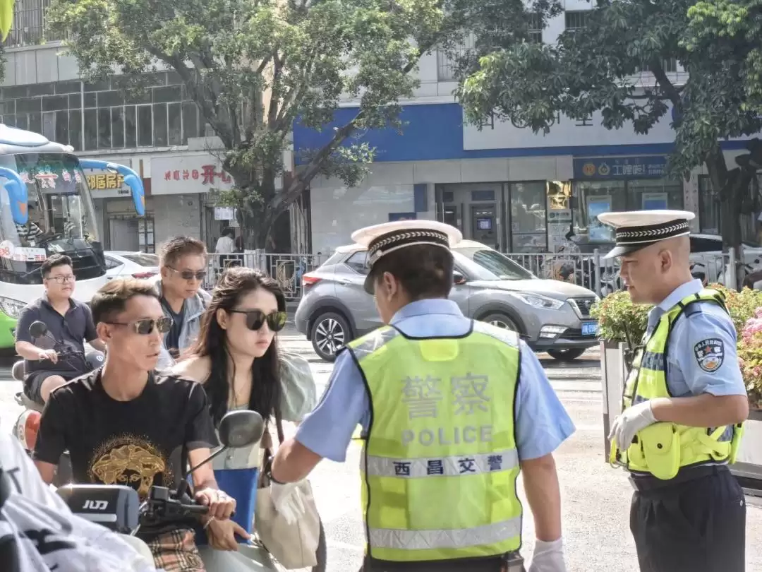 西昌高温下坚守者,战高温不服“暑”致敬拼搏精神!-会东网