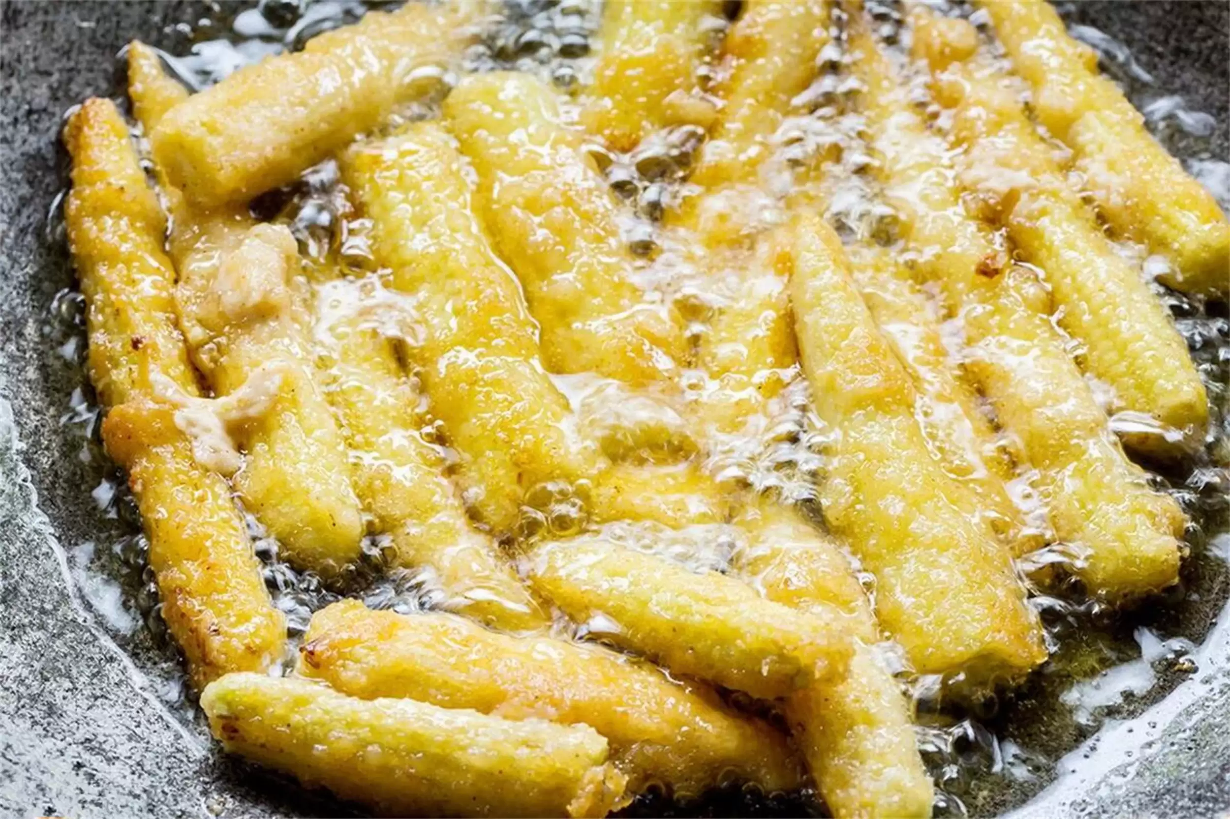 八种“高油食物”曝光,健康饮食需警惕-会东网