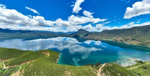 凉山州文旅季启幕:五条精品线路邀您共赏“冬季暖阳·凉山不凉”插图1 凉山州文旅季启幕:五条精品线路邀您共赏“冬季暖阳·凉山不凉”插图1