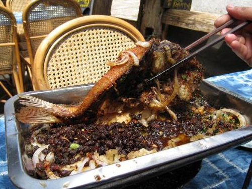 云南美食:舌尖上的多彩盛宴插图22 云南美食:舌尖上的多彩盛宴插图22