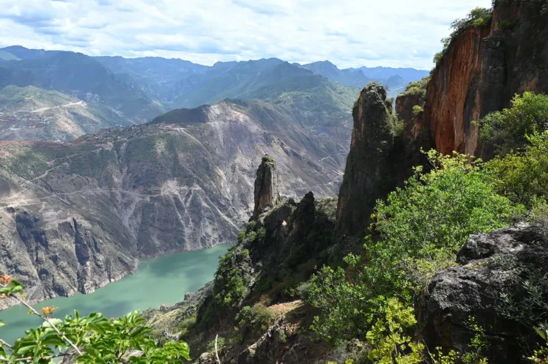 会东县:动车驶入的新希望-会东网