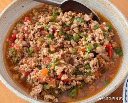 云南美食之旅:必尝6道滇菜,唤醒你的味蕾!插图4 云南美食之旅:必尝6道滇菜,唤醒你的味蕾!插图4