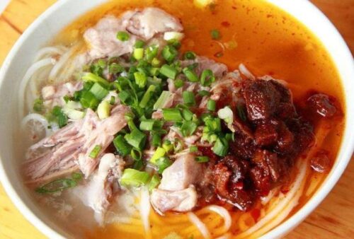 云南十大小吃:品味地道云南风味,探寻传统美食魅力插图9 云南十大小吃:品味地道云南风味,探寻传统美食魅力插图9