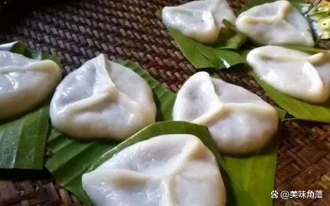 云南美食探索:品味十大地道小吃与特色菜肴插图8 云南美食探索:品味十大地道小吃与特色菜肴插图8