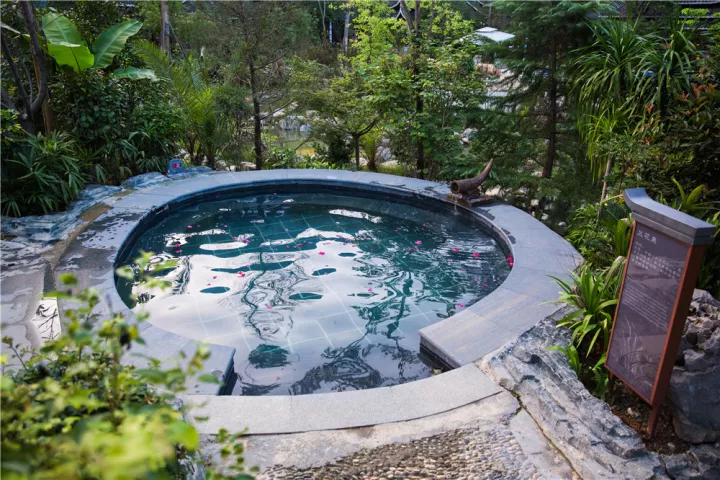 贵州温泉明珠:畅享自然的疗愈之旅插图3 贵州温泉明珠:畅享自然的疗愈之旅插图3