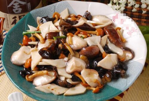 云南家常菜十绝:品味地道彩云之南的风味插图10 云南家常菜十绝:品味地道彩云之南的风味插图10