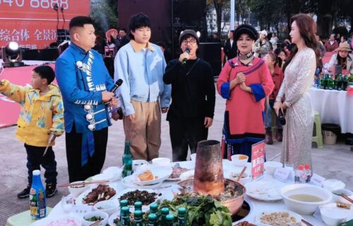 会东县第九届“双黑”美食节双黑美食宴盛大开幕，千人共享冬至盛宴插图7