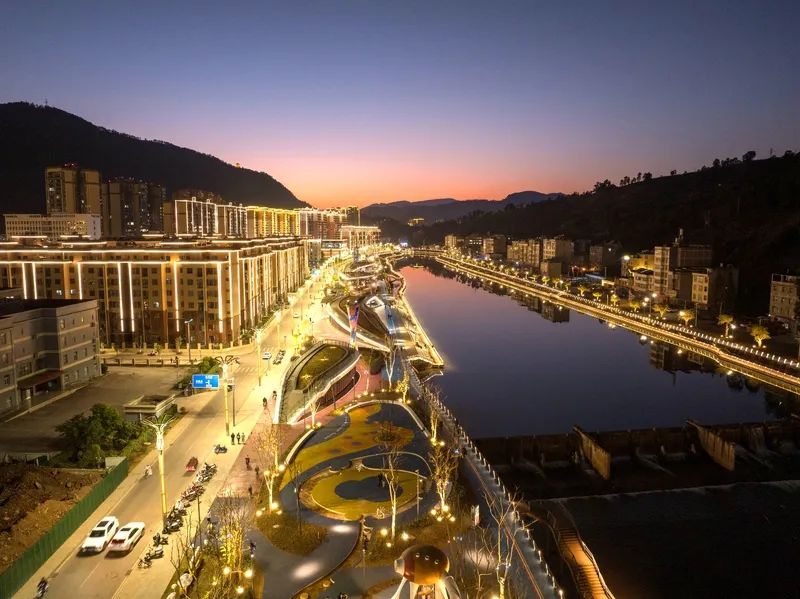 邂逅金江新区滨河公园,寻回内心的宁静原乡插图4 邂逅金江新区滨河公园,寻回内心的宁静原乡插图4