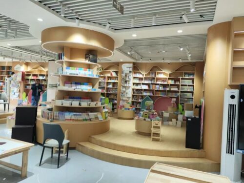 会东新华书店全新升级试营业,打造阅读 “理想国”插图1 会东新华书店全新升级试营业,打造阅读 “理想国”插图1