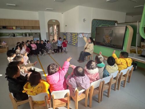 搬迁至会东县城，移民孩子开启多彩校园新生活插图1