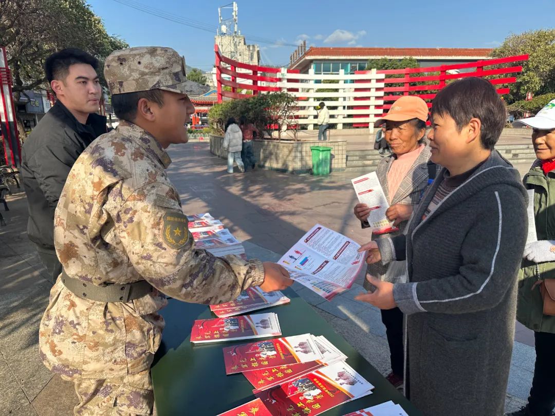 2025 春季征兵宣传进广场,热血青春在这里启航插图1 2025 春季征兵宣传进广场,热血青春在这里启航插图1