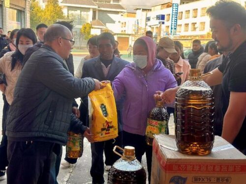 会理市新联会 “同心迎春” 慰问活动,情暖城南街道插图1 会理市新联会 “同心迎春” 慰问活动,情暖城南街道插图1