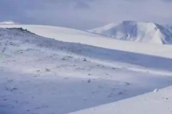 图片[2]-小雪节气与天气预报中小雪区别的要点和对比？分辨两者需注意哪些关键？-会东网