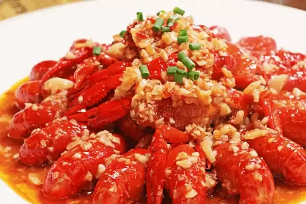 了解正宗小龙虾食用地点的方法和重点？了解正宗小龙虾食用地点要做好哪些细节？插图2