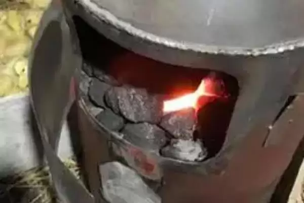 牛圈冬天保暖攻略：通风口覆盖塑料布的实用技巧插图4