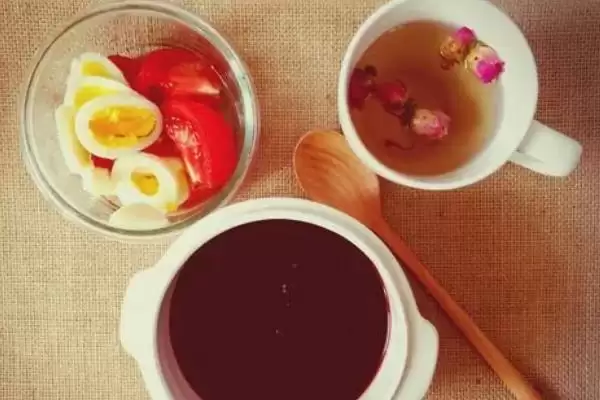 图片[4]-玫瑰花茶可以和什么搭配，可以和金银花、木瓜。西红柿等搭配-会东网