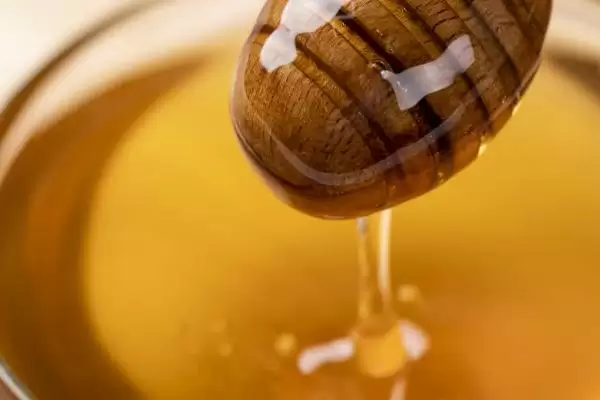 图片[7]-蜂蜜有几种颜色，主要有白色、水白色、琥珀色等7种颜色-会东网