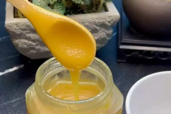 图片[2]-怎么化开结晶了的蜂蜜，最快速的化开方法是隔水加热-会东网