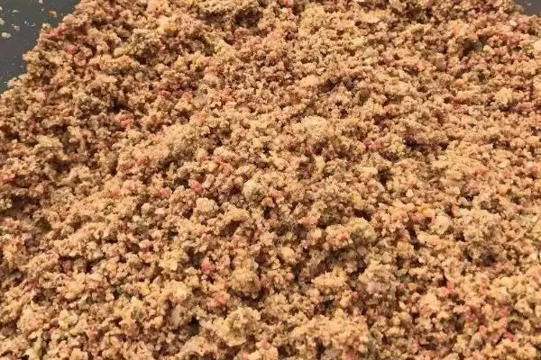 图片[2]-四季钓鲫鱼饵料配方？了解四季钓鲫鱼饵料配方要掌握哪些季节适用要点？-会东网