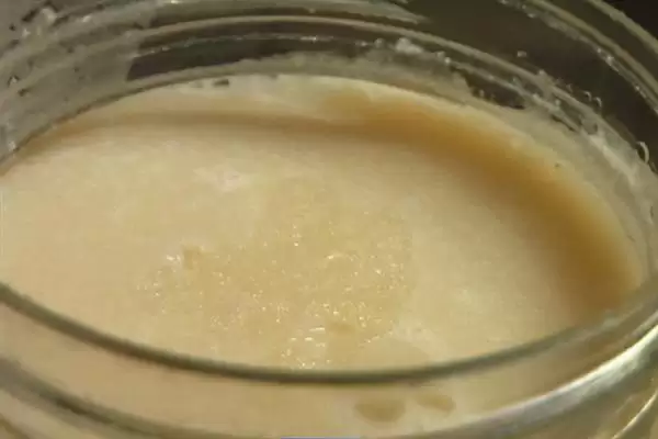 龙眼蜜和百花蜜的区别,色泽和口感上均不同插图5 龙眼蜜和百花蜜的区别,色泽和口感上均不同插图5