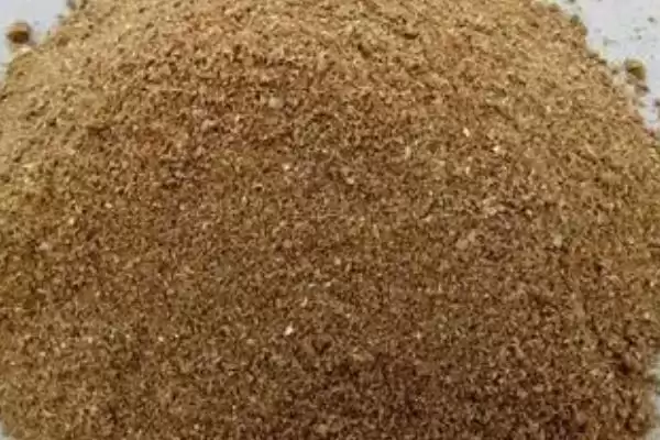 判断猪颗粒饲料能否加水拌湿的方法和重点？养猪要做好哪些饲料处理细节？插图3