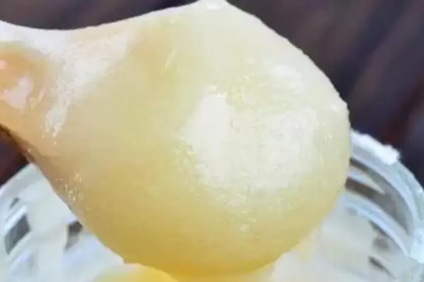 图片[4]-椴树蜜和土蜂蜜哪个好，前者在色泽上略胜一筹-会东网