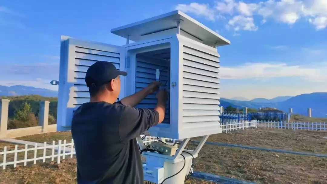 会东气象局：以科技天网筑牢森林草原防火防线插图1