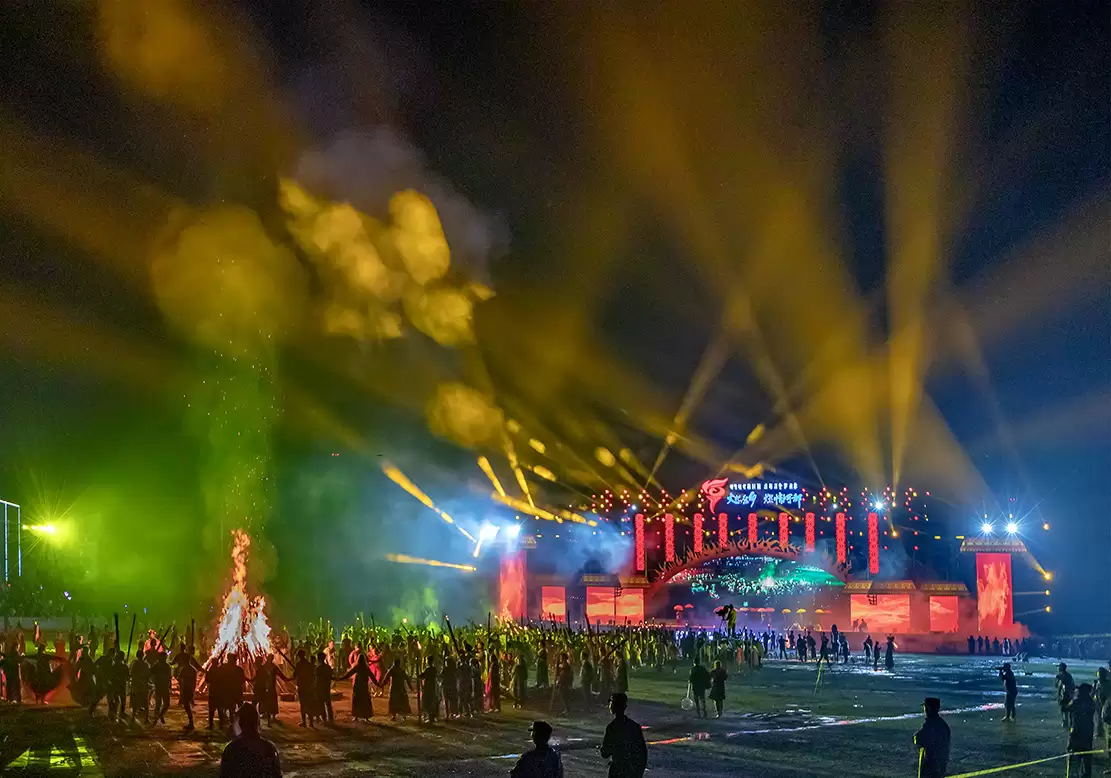 到凉山州布拖县旅游攻略:探访神秘彝乡的最佳路线插图1 到凉山州布拖县旅游攻略:探访神秘彝乡的最佳路线插图1