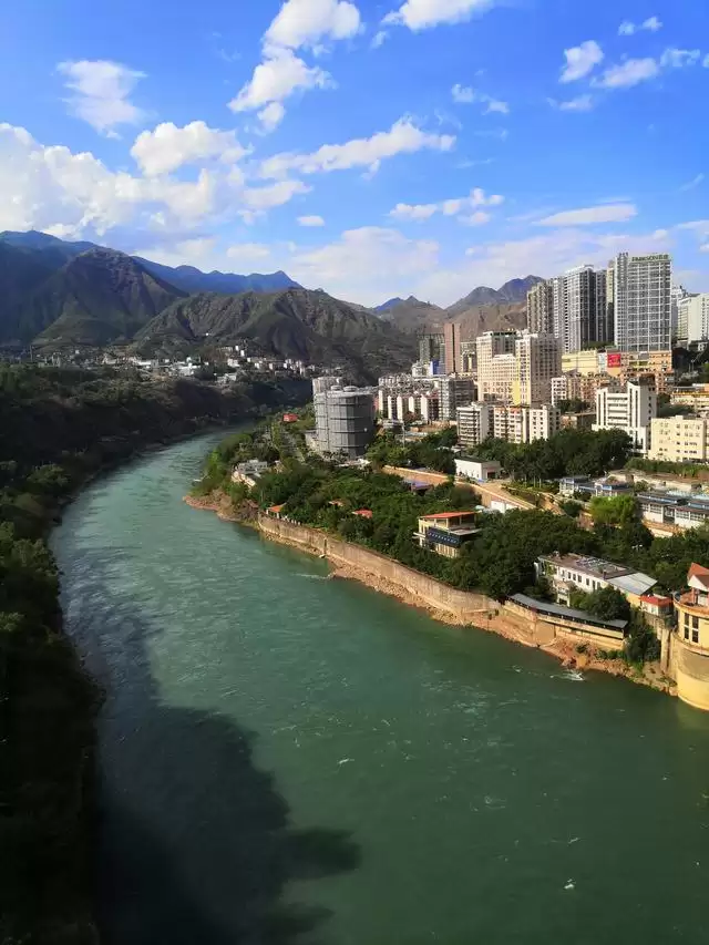 攀枝花市区和米易县，旅居养老真相大揭秘！哪里更胜一筹？插图7