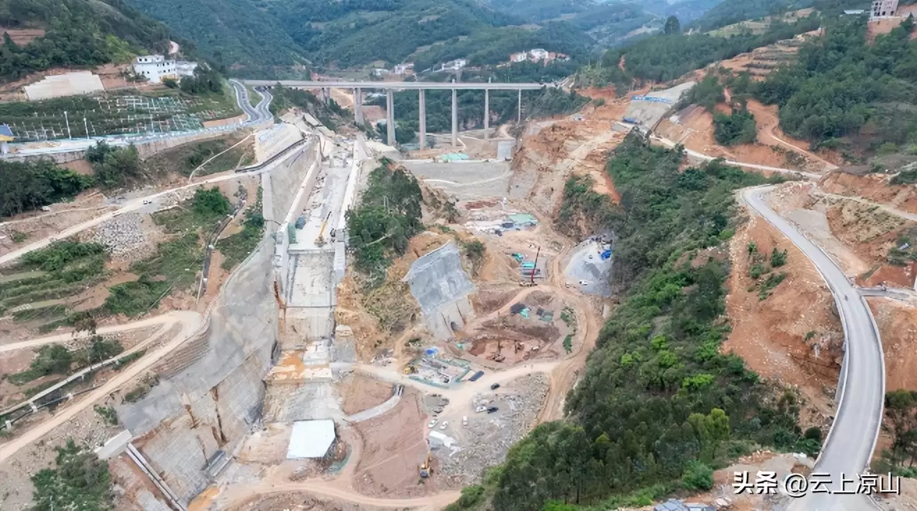 凉山州三大水库齐发力:横山蓄水润万顷,两岔筑坝护安澜,米市兴利惠民生插图5 凉山州三大水库齐发力:横山蓄水润万顷,两岔筑坝护安澜,米市兴利惠民生插图5