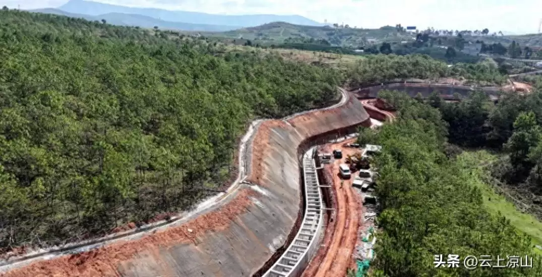 凉山州三大水库齐发力:横山蓄水润万顷,两岔筑坝护安澜,米市兴利惠民生插图 凉山州三大水库齐发力:横山蓄水润万顷,两岔筑坝护安澜,米市兴利惠民生插图