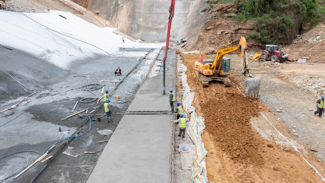 会东两岔河水库建设忙:粘土心墙堆石坝稳步推进,上游挡水围堰即将完工插图2 会东两岔河水库建设忙:粘土心墙堆石坝稳步推进,上游挡水围堰即将完工插图2